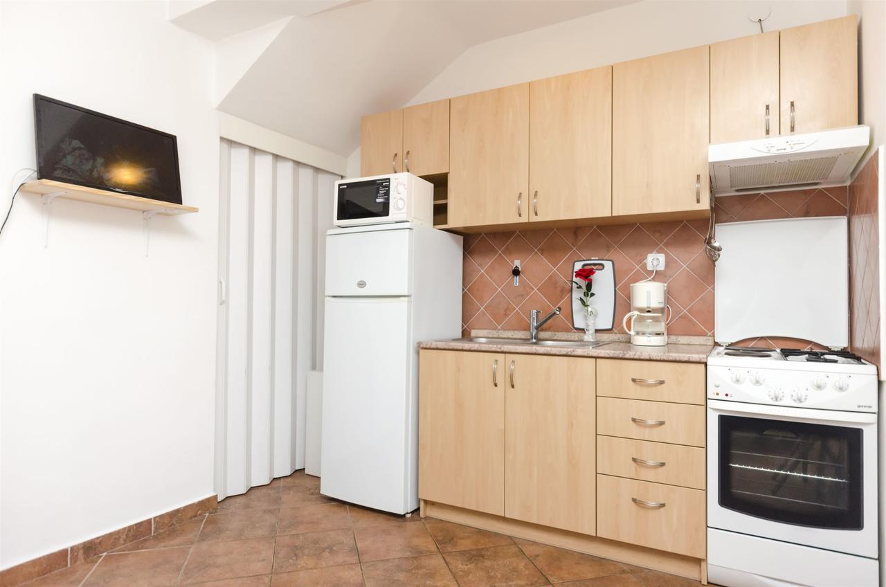 Apartment Branka Srima Kültér fotó