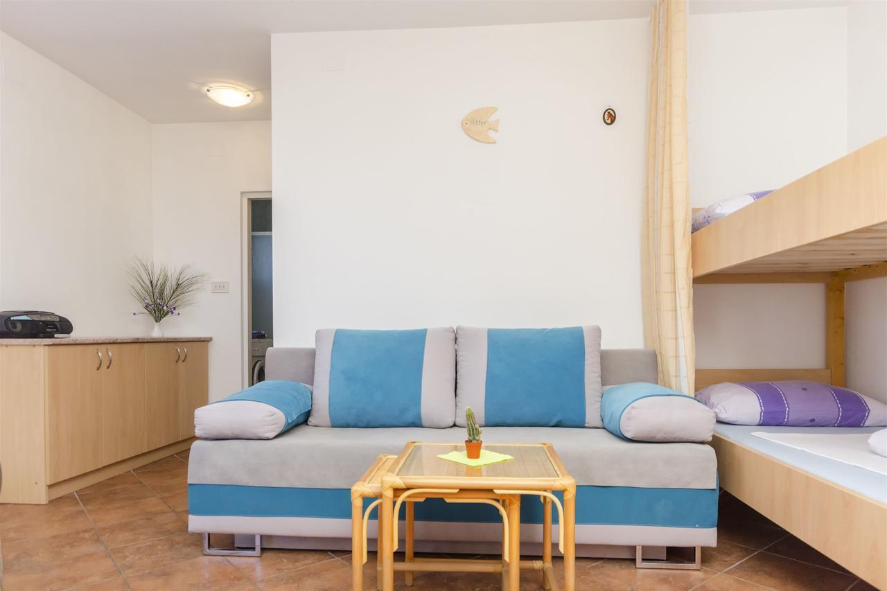 Apartment Branka Srima Kültér fotó